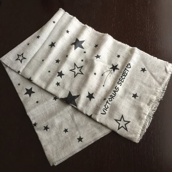 Victoria’s Secret winter angels night stars scarf - Picture 6 of 7